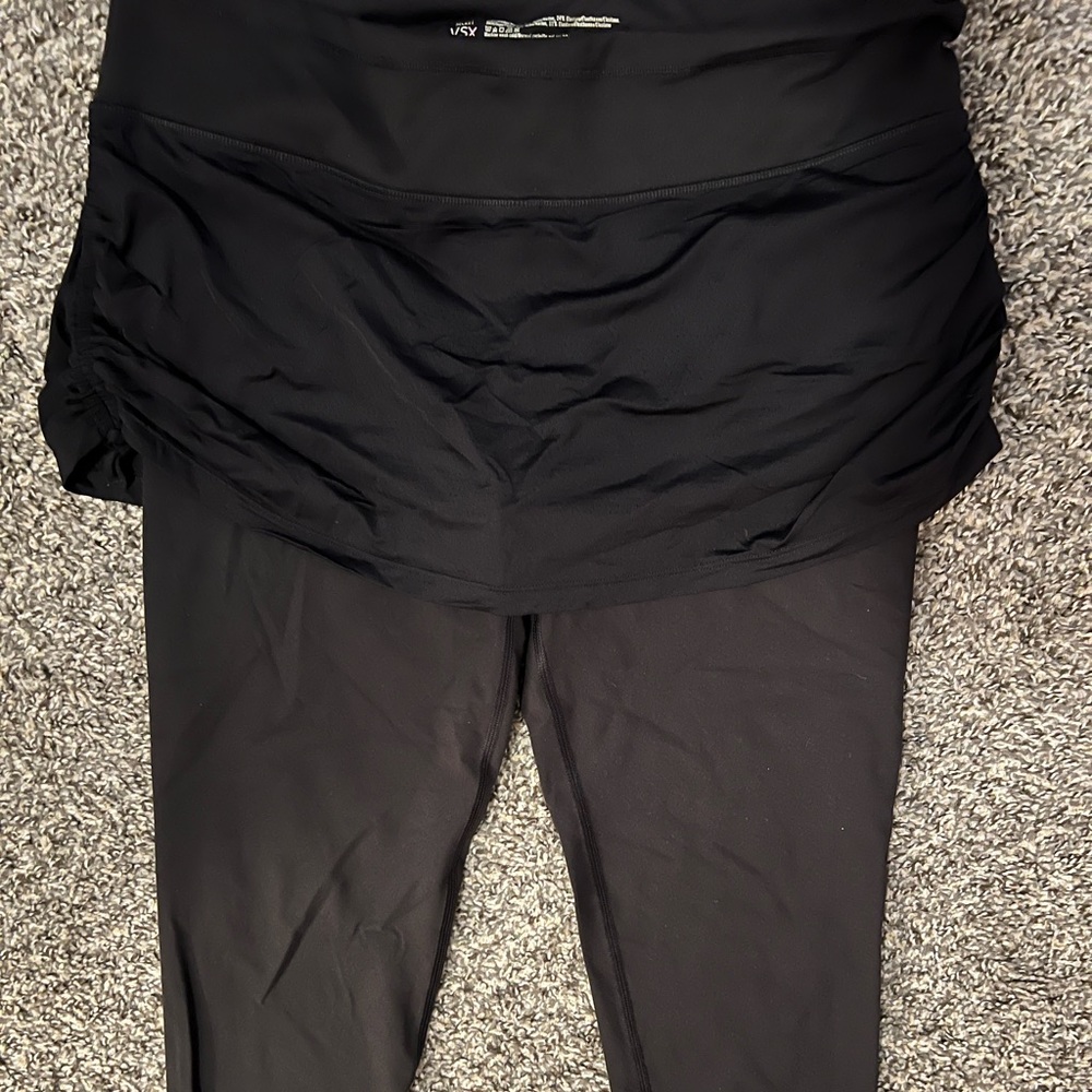 Victoria’s Secret Leggings with Skirt (LIKE NEW)